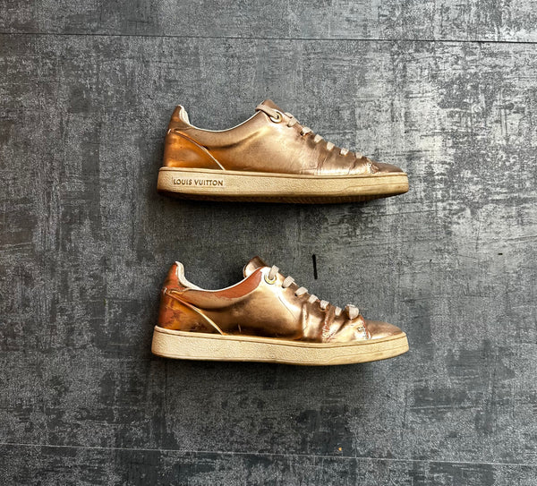 Louis Vuitton Shiny Sneaker (35 WOMEN)