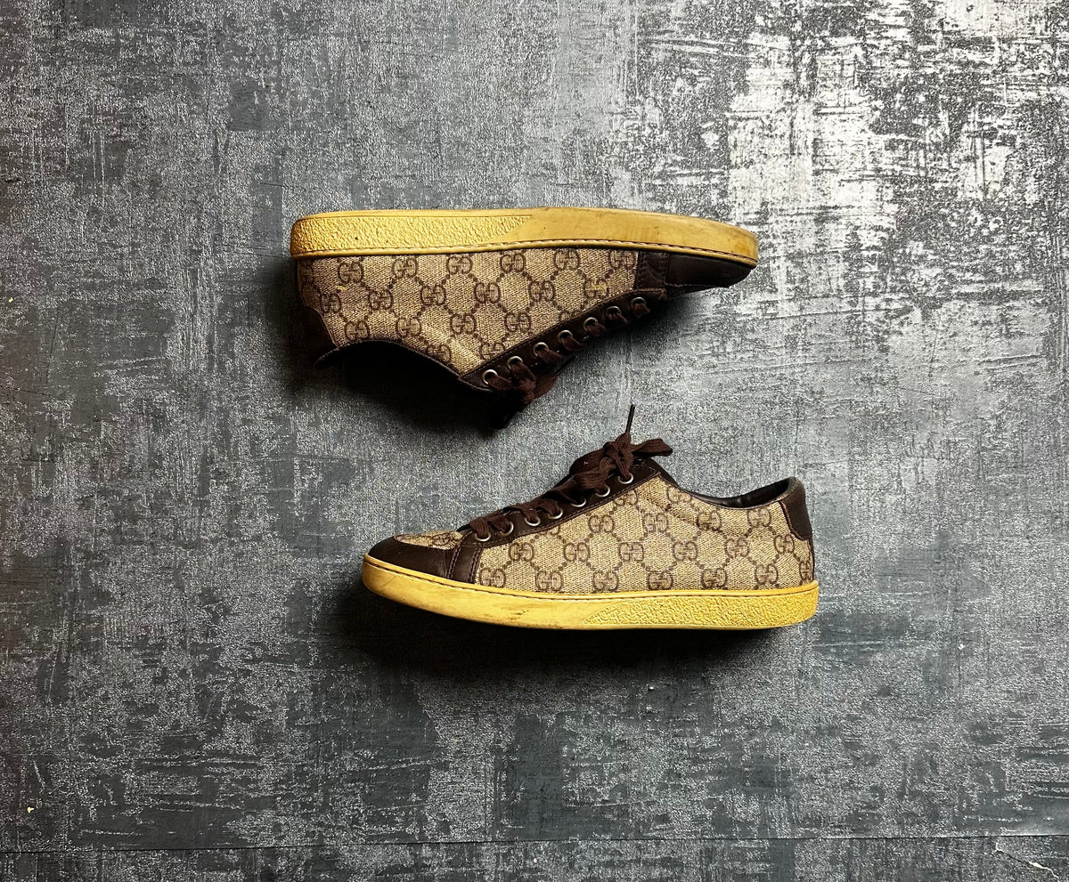 Gucci Low Top Sneaker (37 WOMEN)