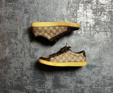 Gucci Low Top Sneaker (37 WOMEN)