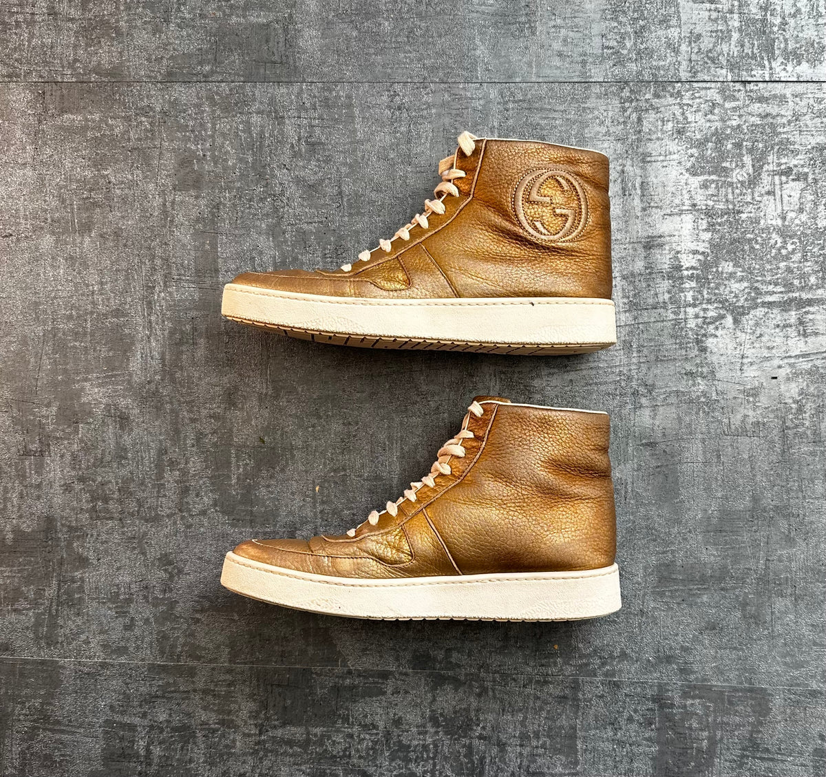 Gucci Sneaker Gold (38 1/2 WOMEN)