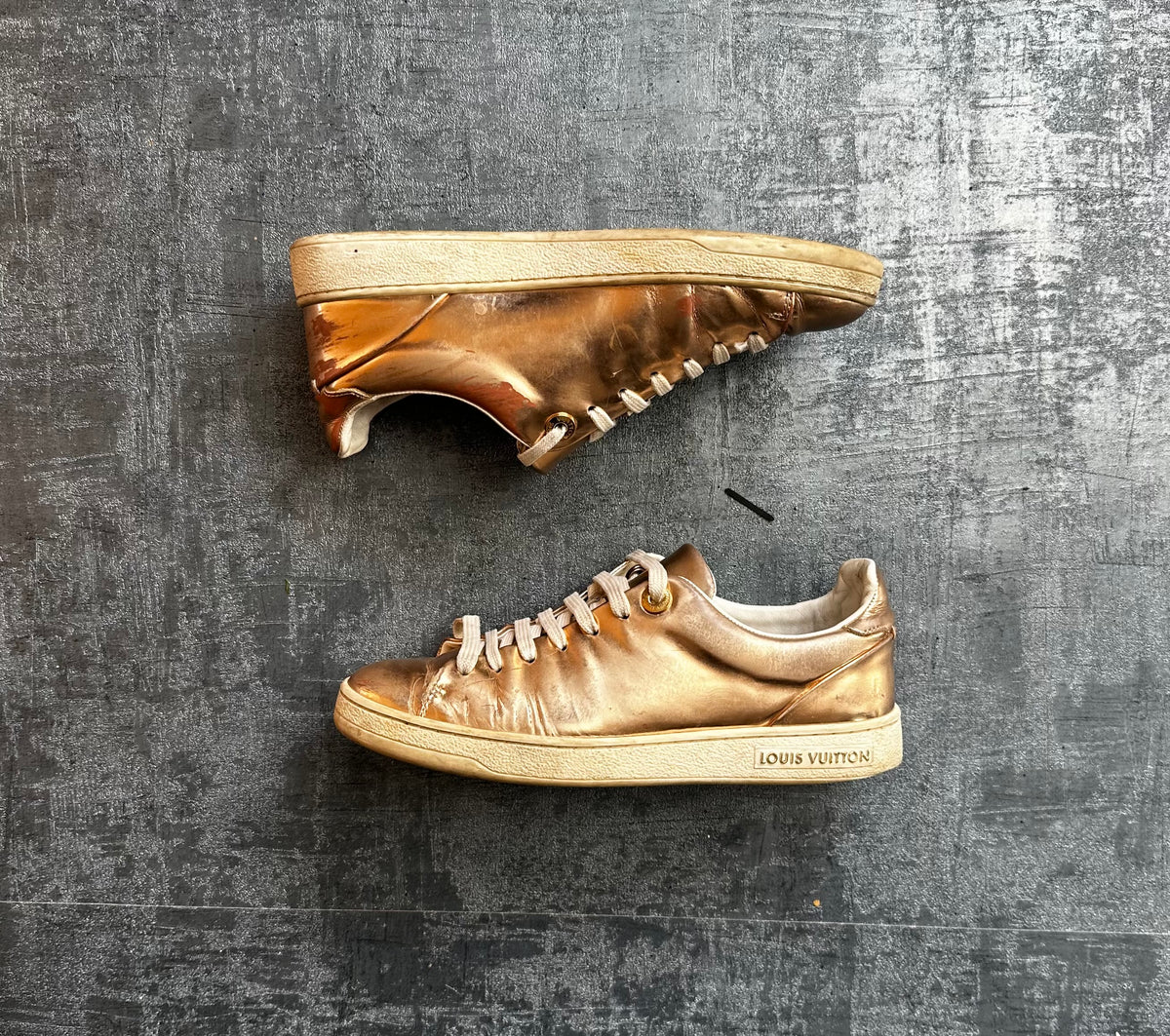 Louis Vuitton Shiny Sneaker (35 WOMEN)