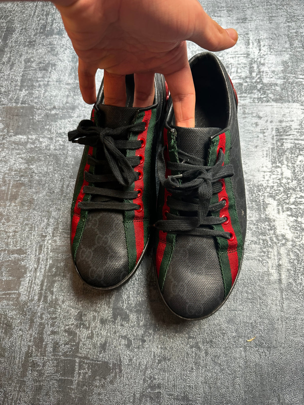 Gucci Sneaker Monogram (38 WOMEN)