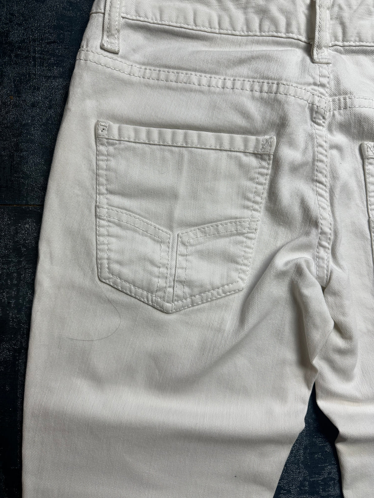 Dsqaured2 Straight Fit Jeans (M WOMEN)