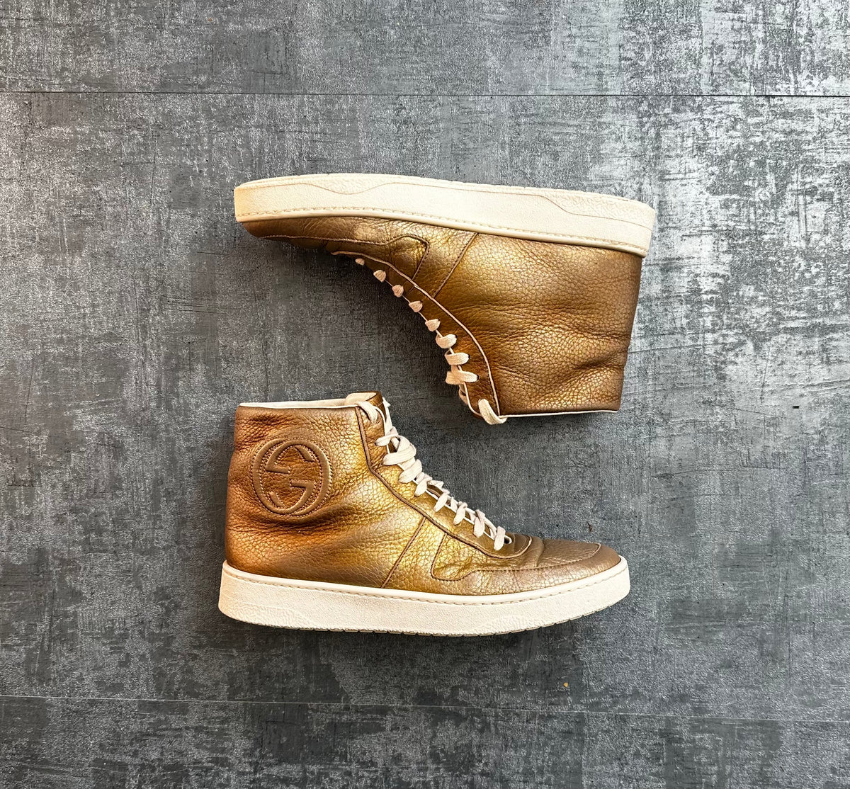 Gucci Sneaker Gold (38 1/2 WOMEN)