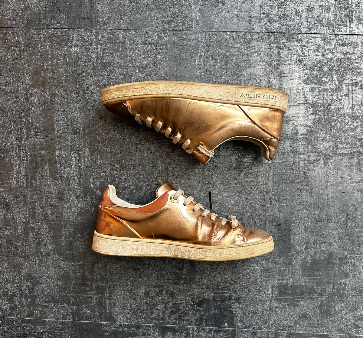 Louis Vuitton Shiny Sneaker (35 WOMEN)