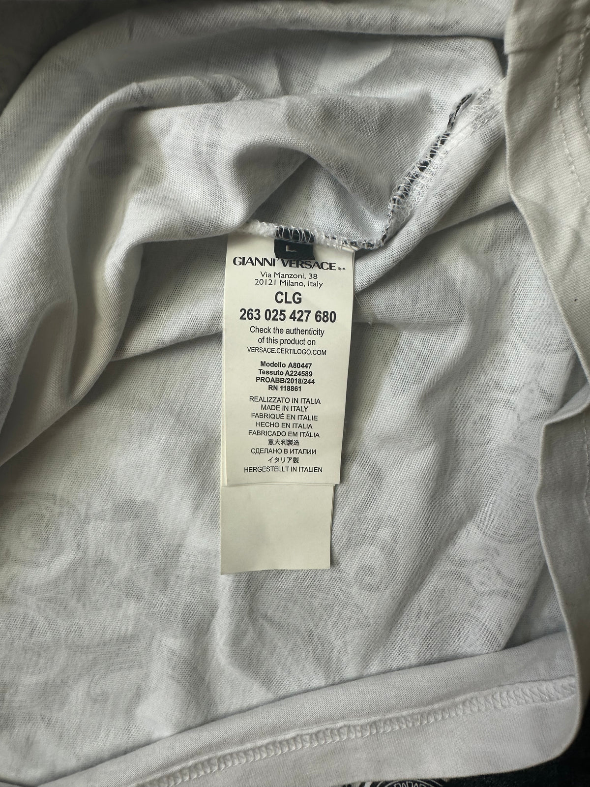 Gianni Versace T-Shirt (L MEN)