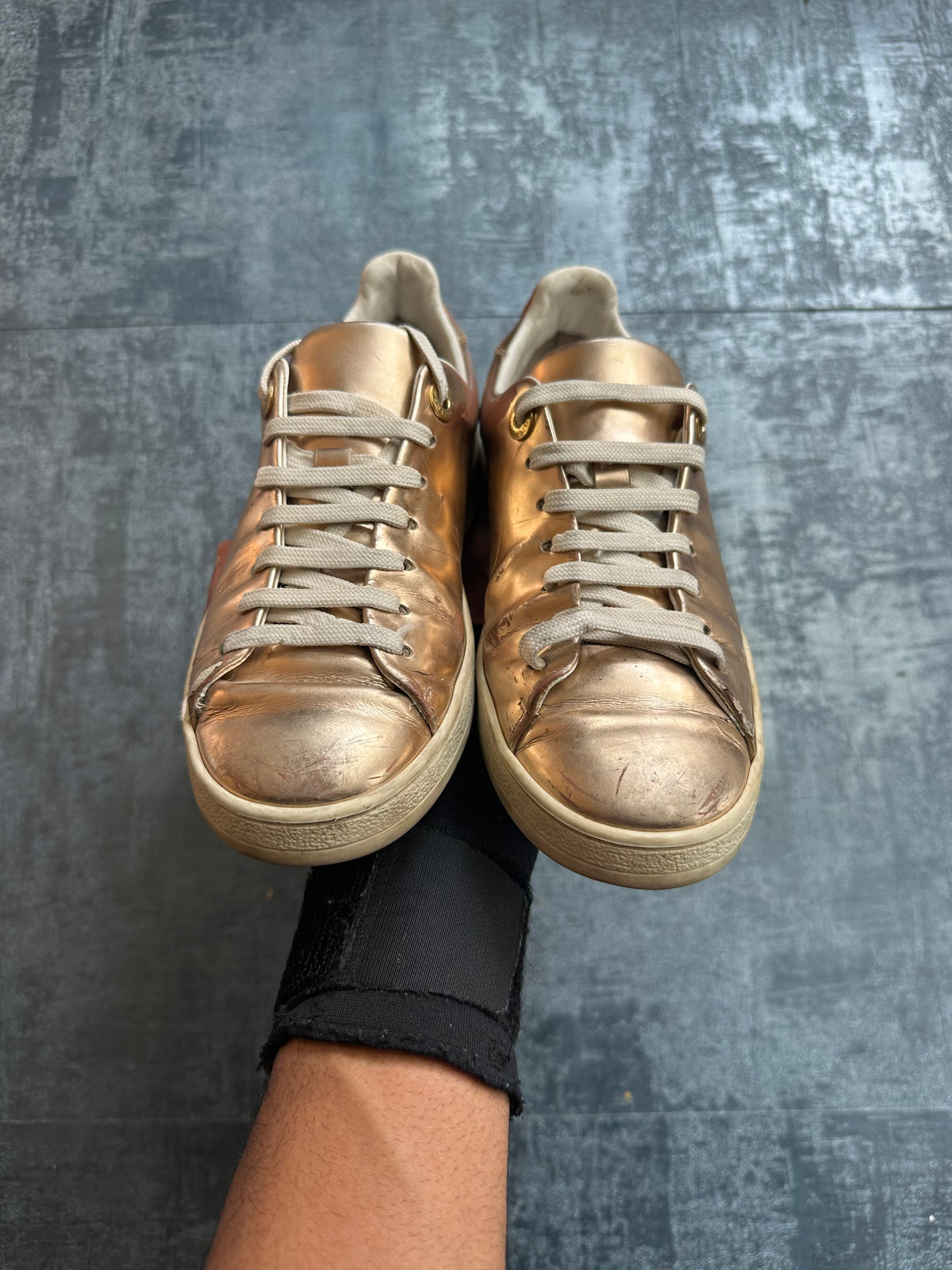 Louis Vuitton Shiny Sneaker (35 WOMEN)