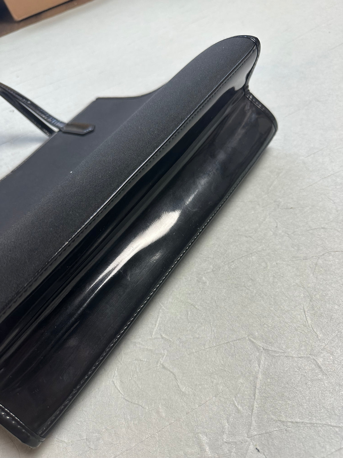 Givenchy Parfum Tasche