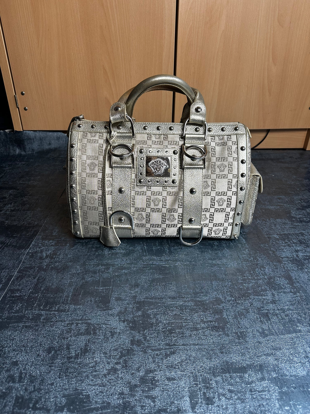 Versace Handtasche Silber Gold