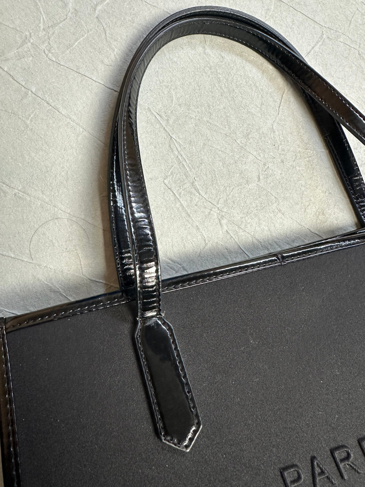 Givenchy Parfum Tasche