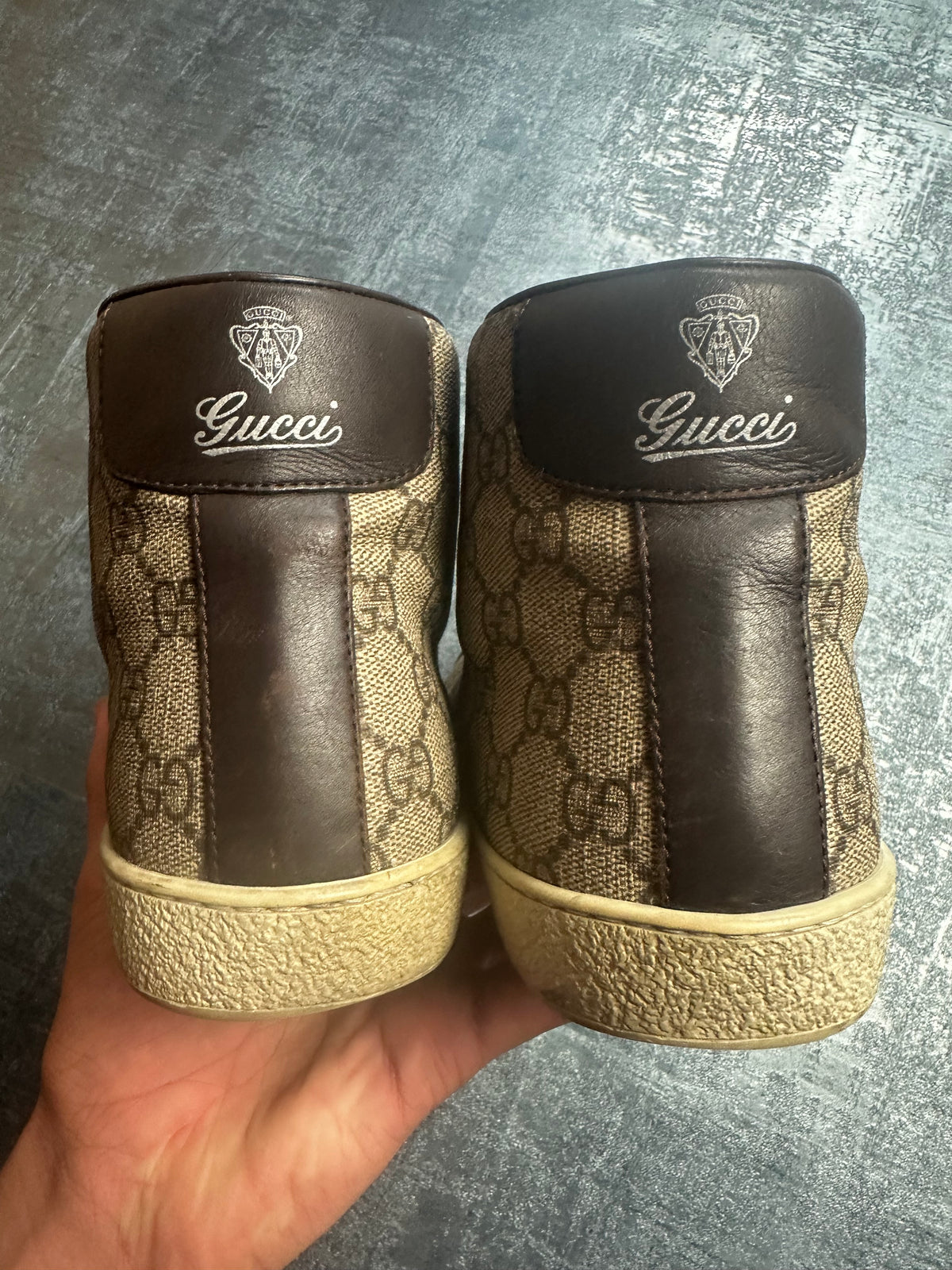 Gucci Monogram Sneaker (40 MEN)