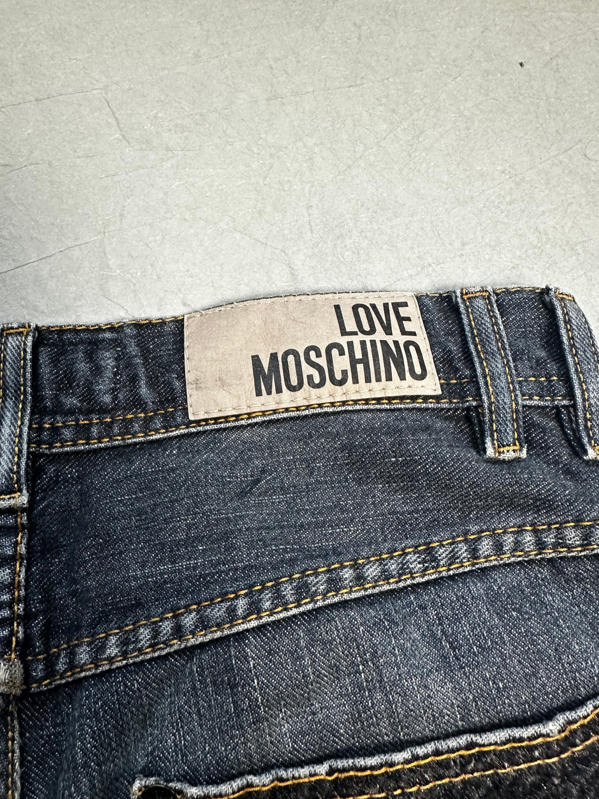 Moschino Jeans (M MEN)