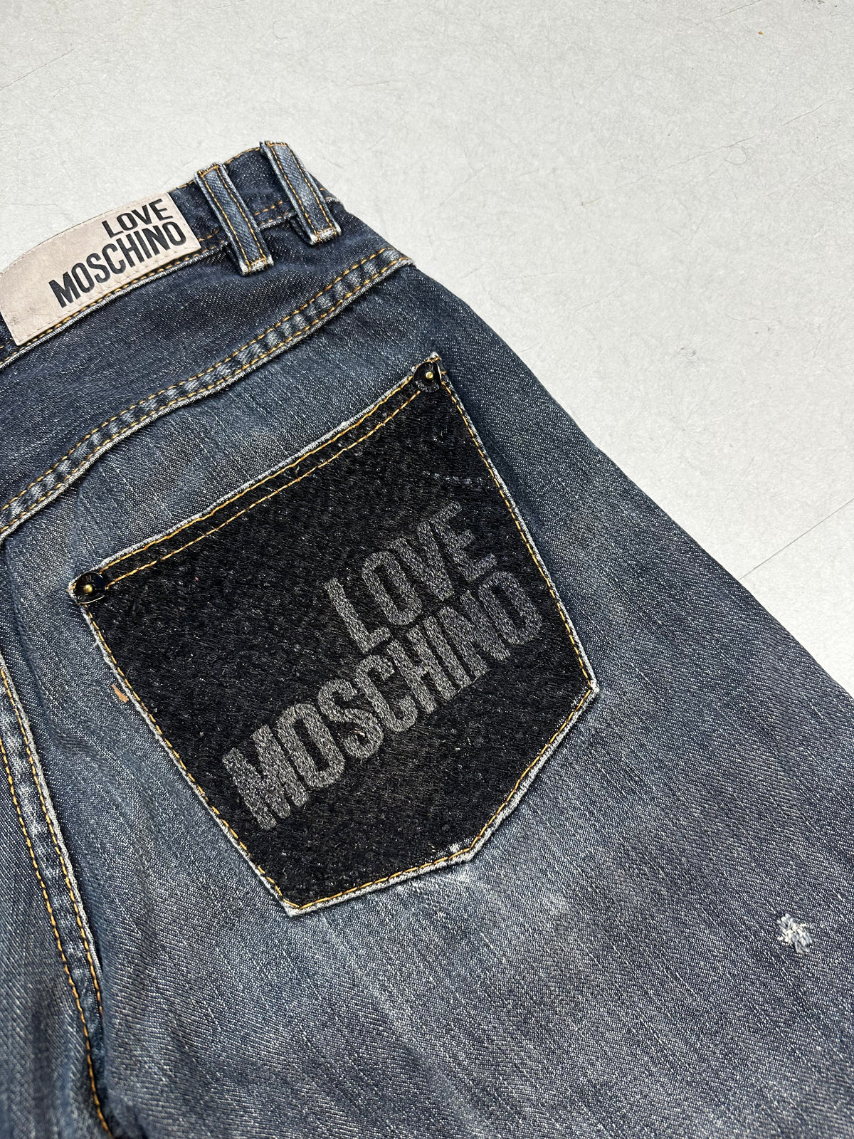 Moschino Jeans (M MEN)