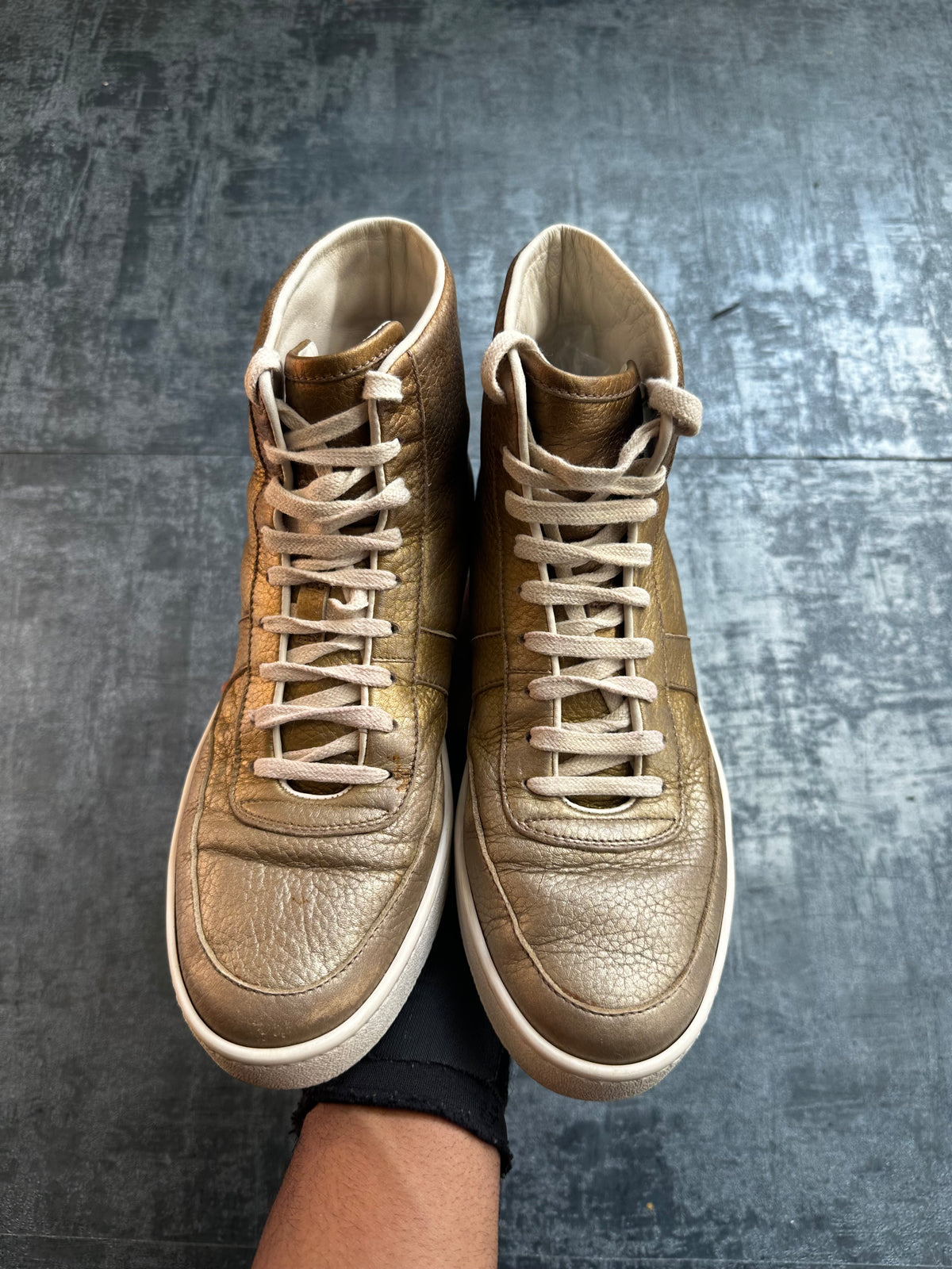 Gucci Sneaker Gold (38 1/2 WOMEN)