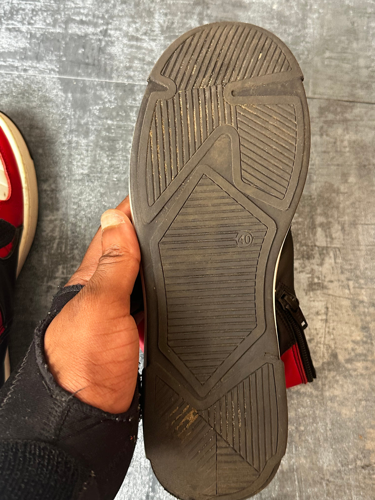 Dsqaured2 Icon Sneaker (40 MEN)