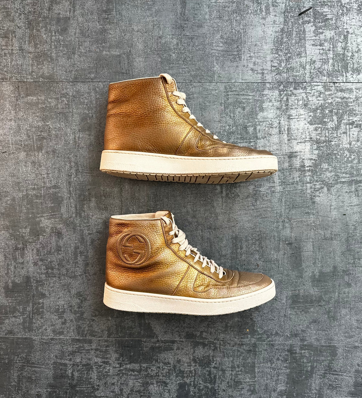 Gucci Sneaker Gold (38 1/2 WOMEN)
