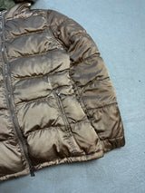 Prada Daunenjacke mit Echtfell-Kapuze Size M