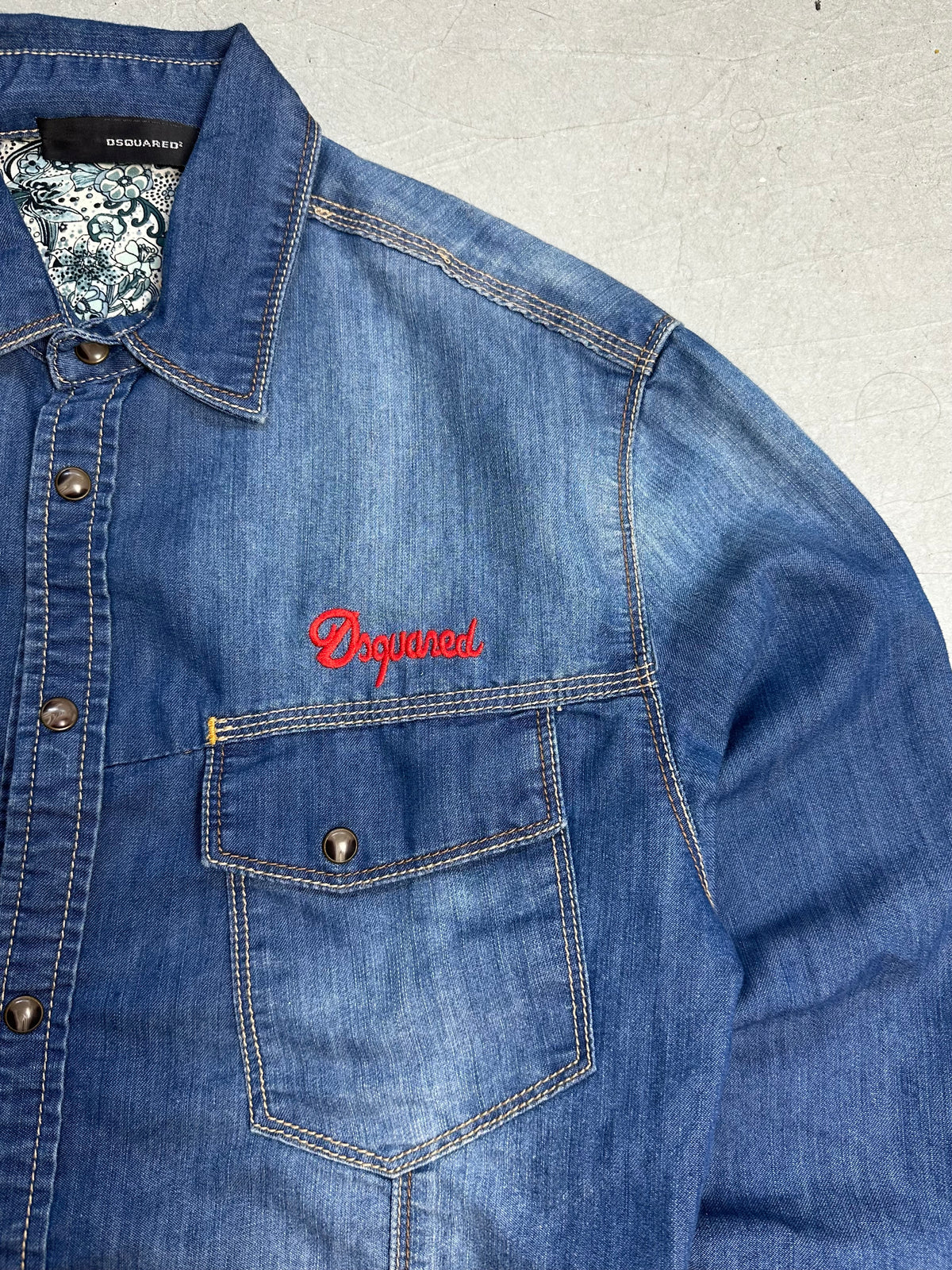 Dsqaured2 Jeansjacke  (M WOMEN)
