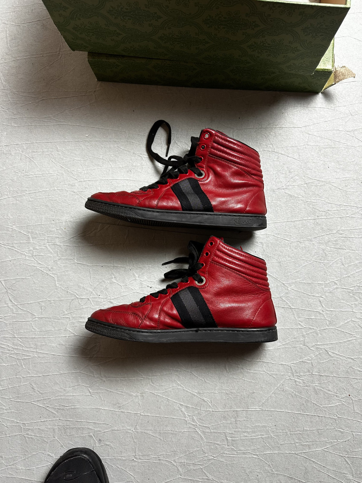 Gucci Sneaker Rot ( Size 37 / Women)